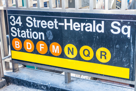 34th street Herald Square subway sign in New York CIty.のeditorial素材