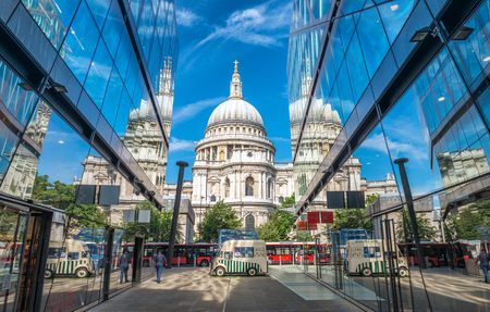 Saint Paul Cathedral glass reflections in London.のeditorial素材