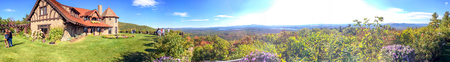 Panoramic view of New England mountains in foliage season.のeditorial素材