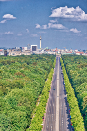 Long road to Berlin, Germany.の写真素材