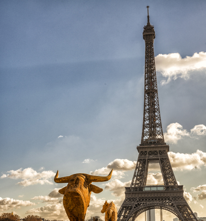 Statue near Tour Eiffel, Paris - France.の写真素材