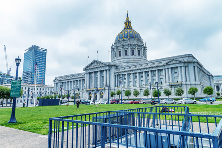 SAN FRANCISCO, CA - AUGUST 6, 2017: Majesty of City Hall Building. It is located in the city civic center.のeditorial素材