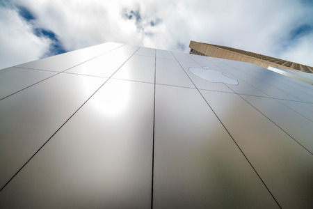 SAN FRANCISCO - AUGUST 6, 2017: Apple Store building. Apple is a famous technology company.のeditorial素材