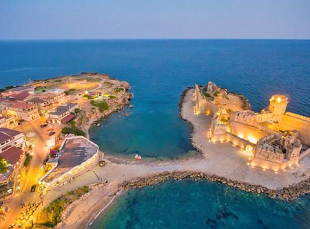 Aragonese Fortress at night, Mediecal Castle in Calabria - Italy.の写真素材