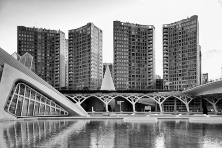 VALENCIA, SPAIN - MARCH 4, 2007: Modern city architecture on a beautiful sunny day.の写真素材