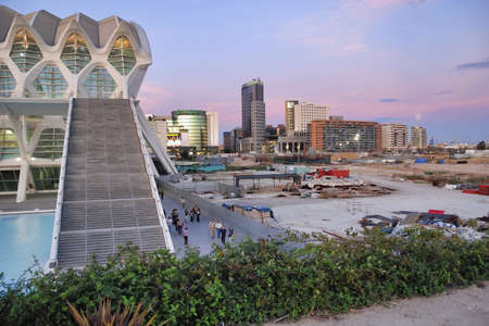VALENCIA, SPAIN - MARCH 5, 2007: Modern city architecture on a beautiful winter night.のeditorial素材
