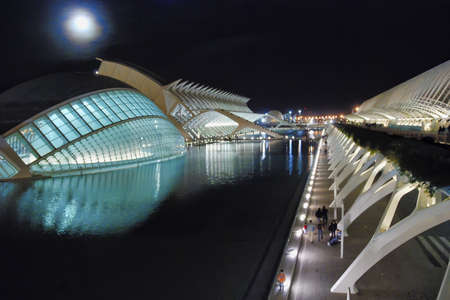 VALENCIA, SPAIN - MARCH 5, 2007: Modern city architecture on a beautiful winter night.のeditorial素材