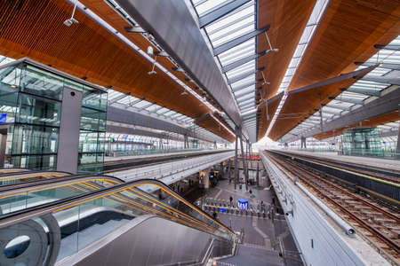 AMSTERDAM, NETHERLANDS - APRIL 25, 2015: Interior of Central Train Station.のeditorial素材