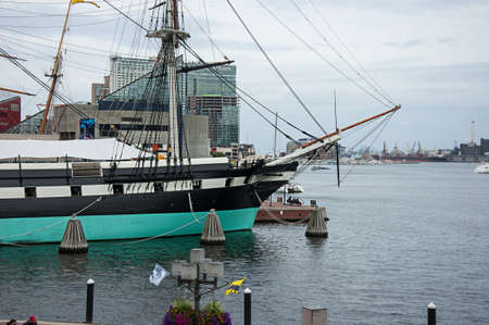 Baltimore, MD USA September 9, 2008:  The inner harbor in Baltimore MD is a popular place for travel, ships and boats for tourism and residents alike.のeditorial素材