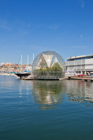 Glass Bubble building  La Bolla; Biosphere    Hosts different type of ferns and some tropical animals   Designed by architect Renzo Piano on the occasion of G8 Meeting hold in Genoa on July 2001  Famous landmark of Genoa, Italy のeditorial素材