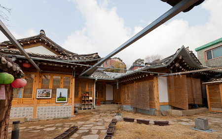 SEOUL, SOUTH KOREA - MARCH 14, 2016: Baek Sang Jeong Sa Buddhist Temple in Seoul, Korea. Located within Folk Bukchon Hanok Villageのeditorial素材
