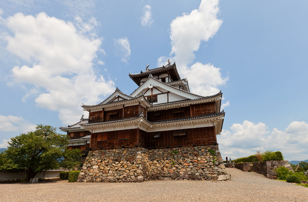 FUKUCHIYAMA, JAPAN - JULY 29, 2016: Reconstructed main keep (donjon) of Fukuchiyama castle. Castle was erected in 1579 by Akechi Mitsuhide, abandoned in 19th c., reconstructed in 1985のeditorial素材