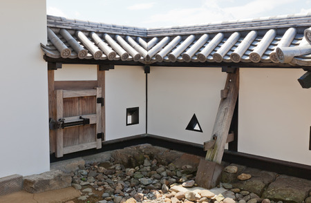 SHIRAKAWA, JAPAN â JUNE 2, 2017: Reconstructed earthen walls of Shirakawa (Komine) Castle, Japan. Castle was founded in 1340, rebuilt in 1627, destroyed in war of 1868 and reconstructed in 1991のeditorial素材