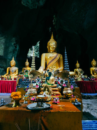 Buddha statue in cave, Thailand. Buddha statue in cave.の写真素材