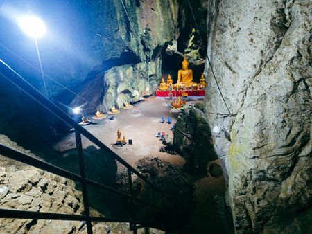 Buddha statue in the cave, Phuket, Thailandの写真素材