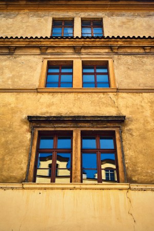background Windows on an old historical building upの写真素材