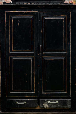 Luxury glass perfume bottle on dark background. Copy space for text, blank bottleの写真素材