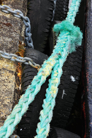 Rope for mooring a boat to a pier