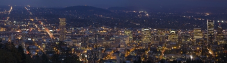Portland Oregon Downtown Cityscape at Blue Hour Evening Panoramaの写真素材