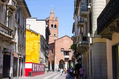 The Arengario, a historic building in Monza, northern Italy. It was built in the 13th century and is named after its original function as the town hall (arengario)のeditorial素材