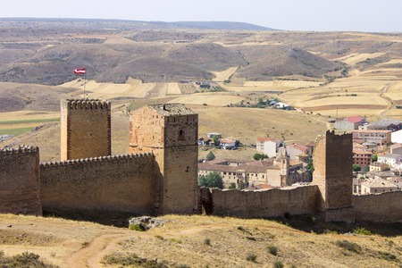 The Castle of Molina de Aragon, a fortification in Castilla-La Mancha, Spain. It is located on a hill commanding the surrounding valley, and is formed by an external line of walls, gates and towersのeditorial素材