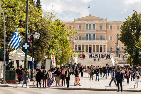 Athens, Greece. The Hellenic Parliament, the parliament of Greece located in the Old Royal Palace overlooking Syntagma Squareのeditorial素材