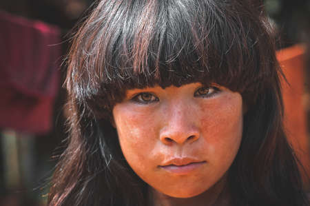 Indian woman from the ArawetÃ© tribe. Ãndia AmazÃ´nica Brasileira. Xingu River, Altamira, Brazilian Amazon 2007.のeditorial素材