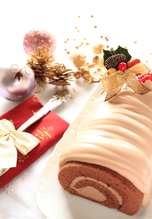 christmas cake and decorationの写真素材