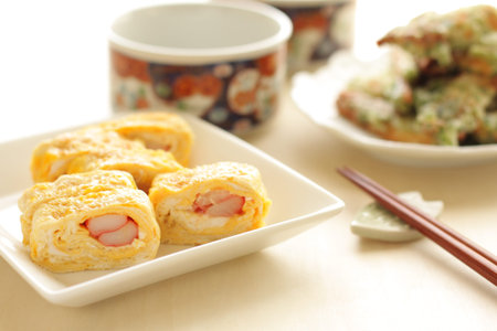Japanese food, Tamagoyaki kamaboko in fried egg