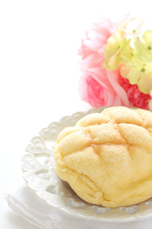 Melon bread
