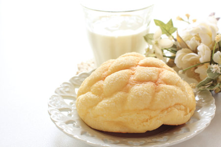 Melon bread and milk