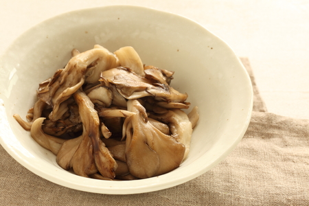 stir fried Maitake mushroomの写真素材