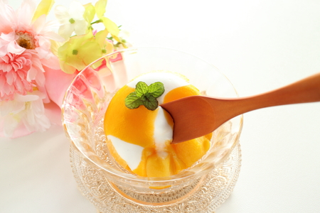 Mango ice creamの写真素材