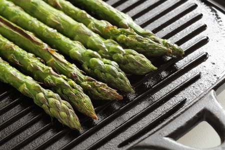 Grilled green asparagusの写真素材