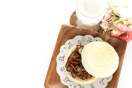 Japanese Fusion Food, Yakisoba and English Muffin