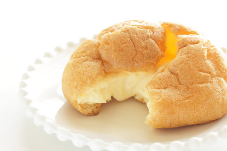 Puff pastry with custard cream