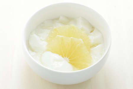grapefruit and yogurt for healthy dessertの写真素材