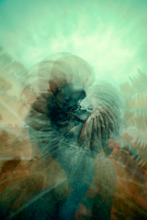 Sculpture of lovers kissingの写真素材