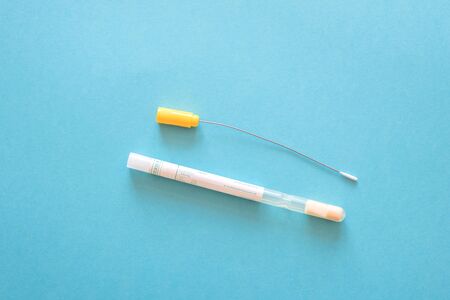 coronavirus exudate testの写真素材