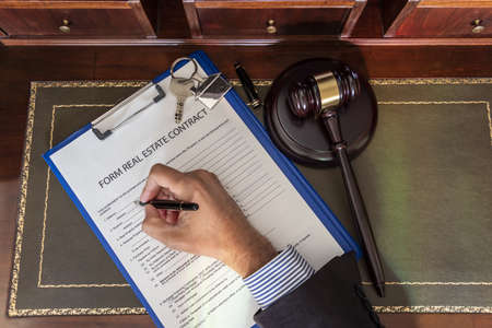 real estate contract form. Form for the sale and purchase of real estate.の写真素材