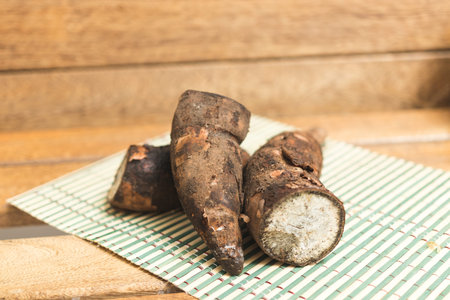 yucas wooden box