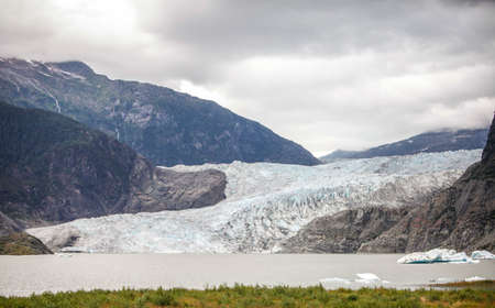 Mendenhall Glacier, Juneau, Alaskaの写真素材