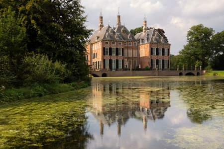 Castle Duivenvoorde near Voorschotenのeditorial素材