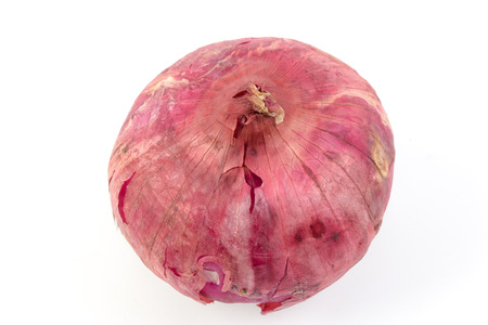 Red sliced onion isolated on white backgroundの写真素材
