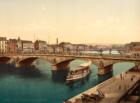 Bridge of Arches, Liege, Belgiumのeditorial素材