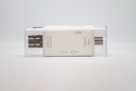 Memory adapter with multiple inputs, adaptable to USB 3.0, OTG and USB Type C. adapter for usb,...