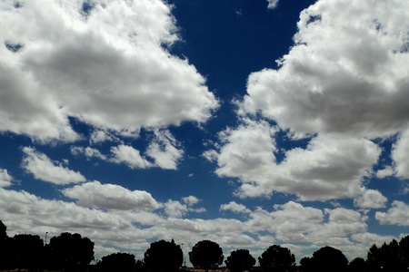 Sunny Madridの素材