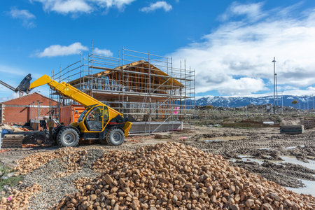 Forklifts in the construction of a single-family house