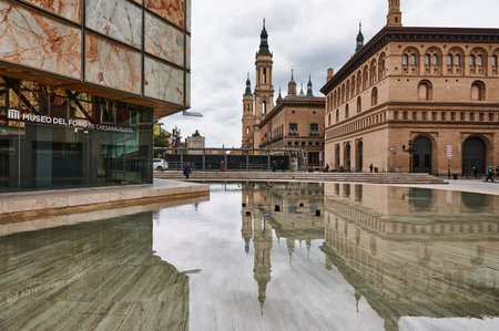 Museum Forum Caesar Augusta, in front of the cathedral, Plaza de la Seo, Saragossa, Aragon, Spainのeditorial素材