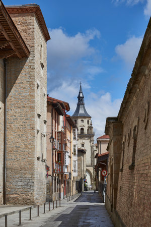View of th Santa Maria street, Vitoria, Gasteiz, Ãlava, Basque Country, Euskadi, Euskal Herria, Spain.のeditorial素材